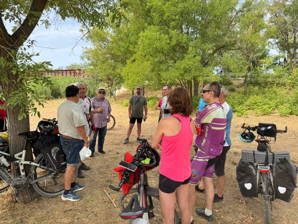 Ciclistas del VII CUCLÉS